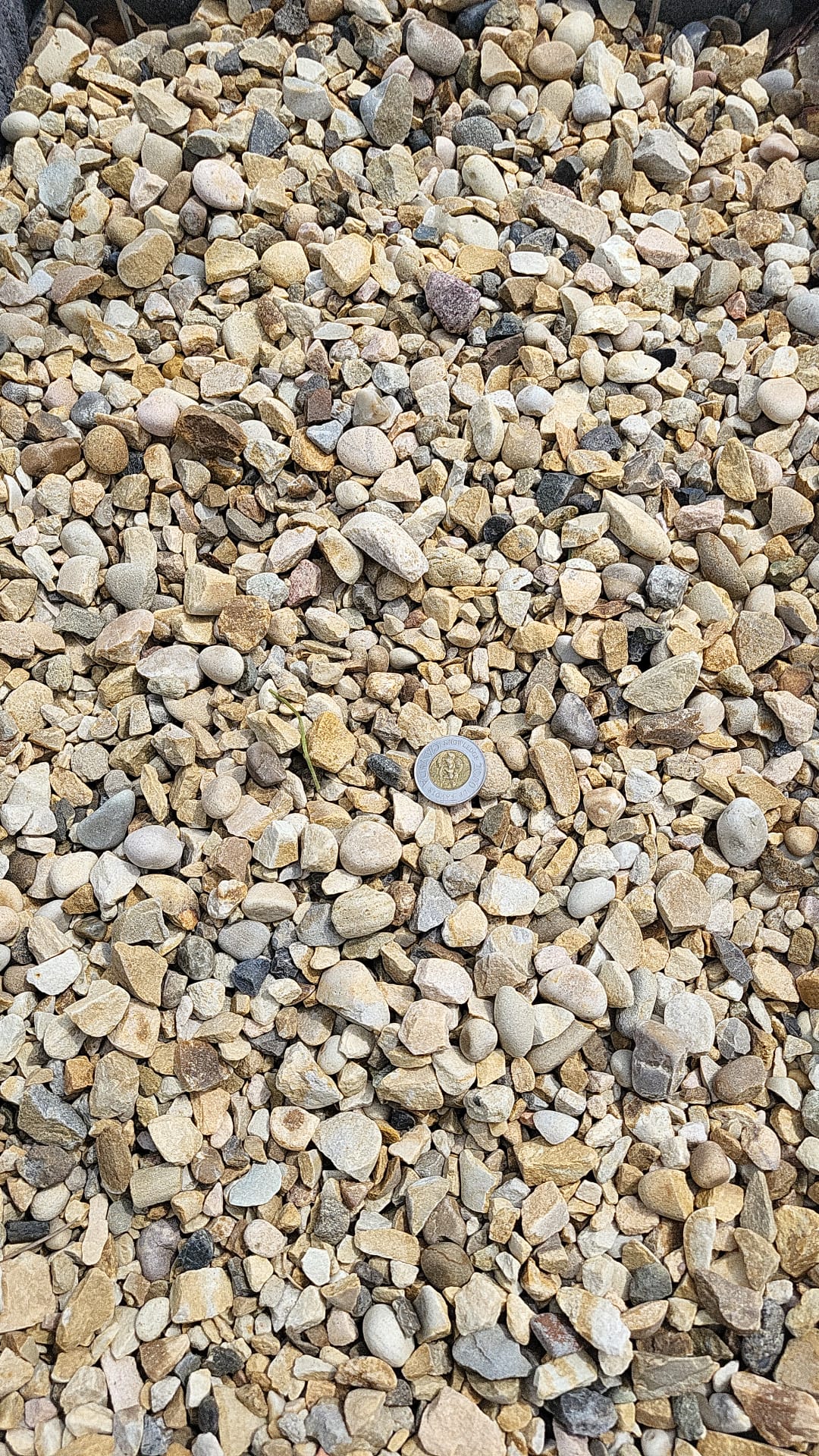 Radon Rocks 20mm — landscaping supply in Edmonton